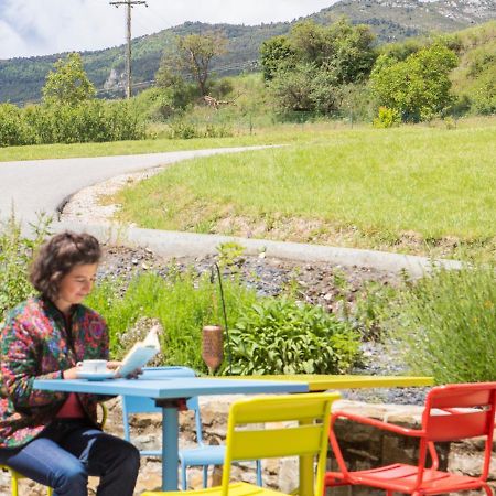 Auberge Des Baronnies L'Epine  Екстер'єр фото