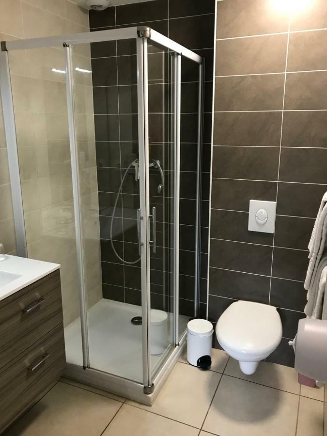 Auberge Des Baronnies L'Epine  Екстер'єр фото